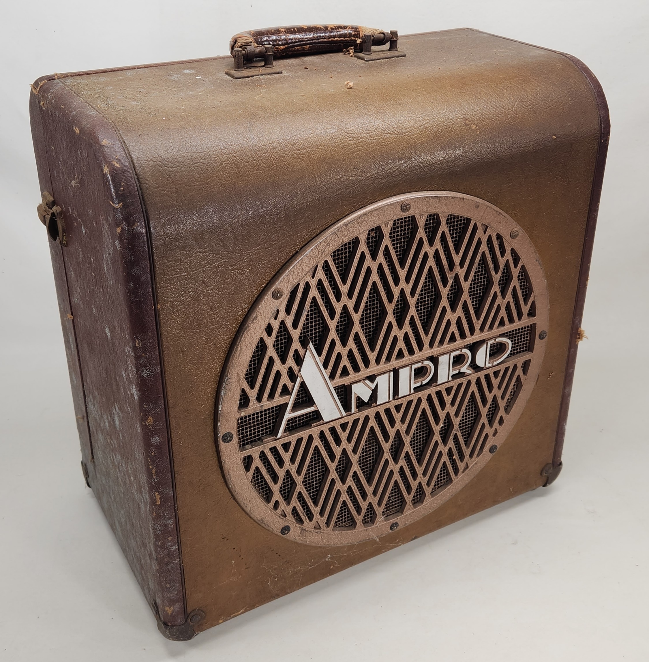 Item: Ampro Speakers